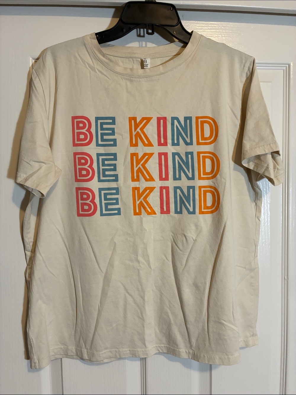 Be Kind Graphic Short Sleeve Tee - Cream